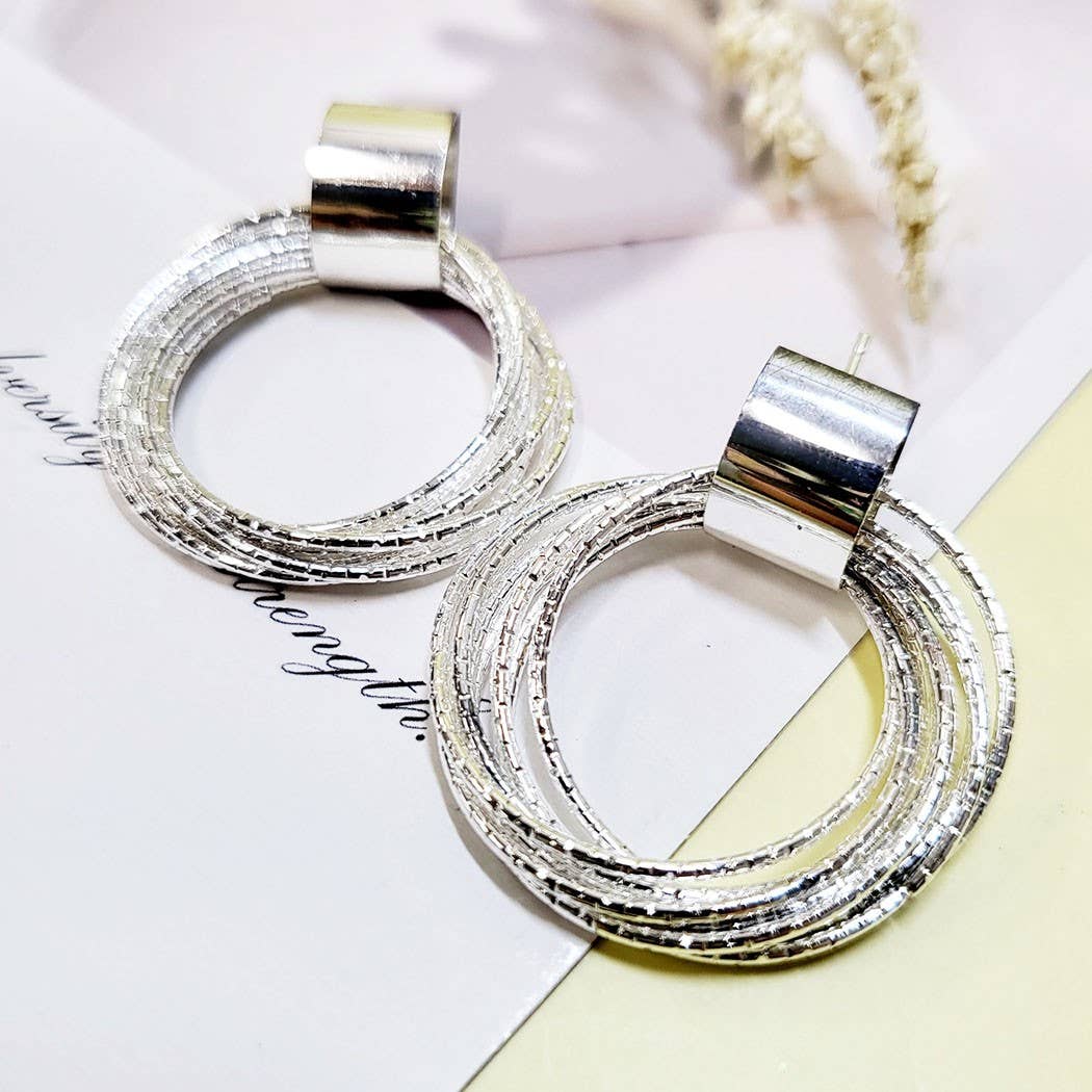 Shiny Layered Ring Dangle Earrings: Assorted Color