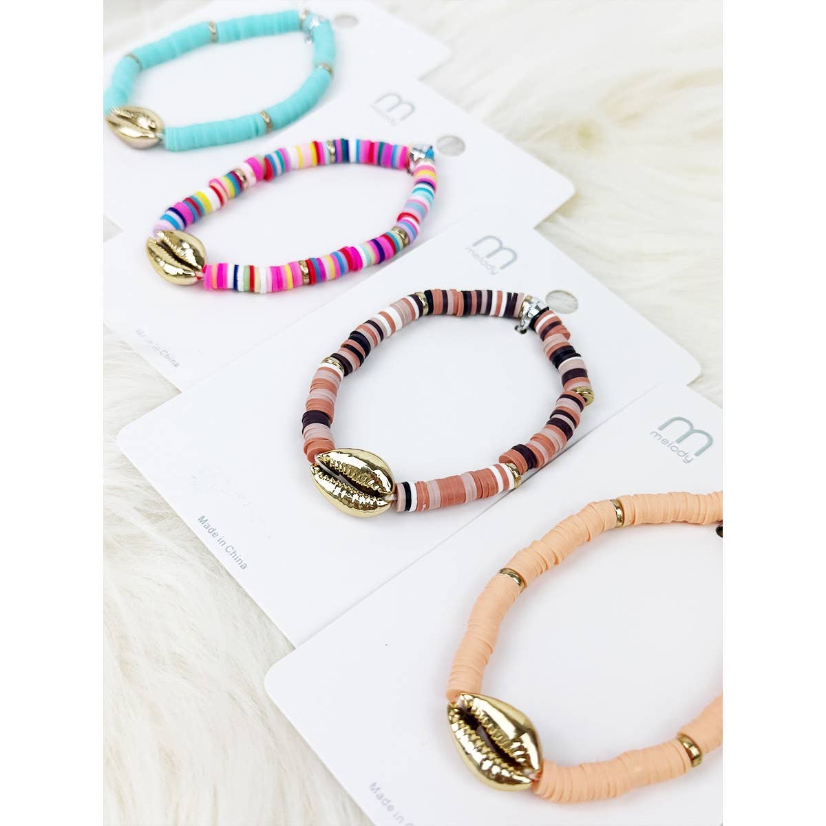 Mixed Color Clay Bead Sea Shell Charm Bracelet: MIX COLOR