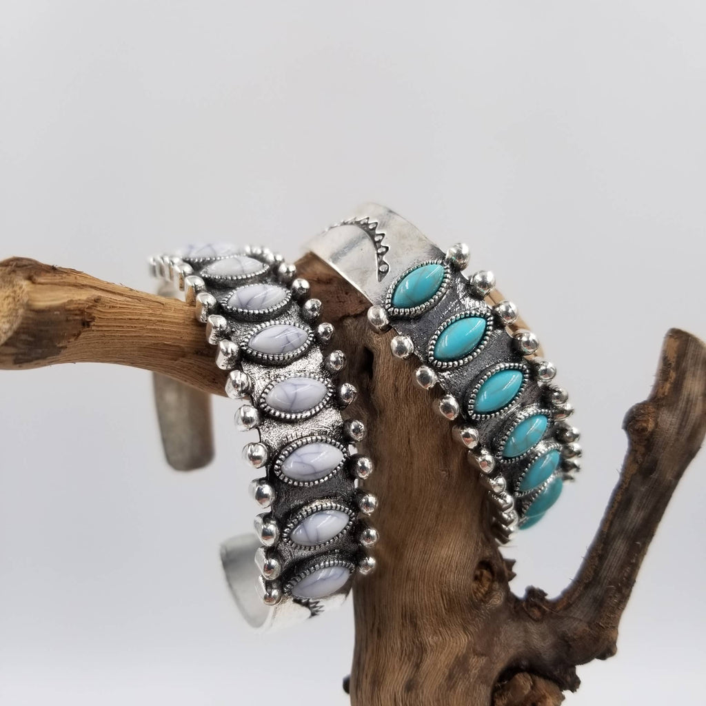 Vintage Turquoise Bracelet: Green