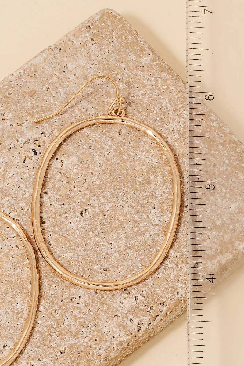 Hammered Metallic Oval Dangle Earrings: S