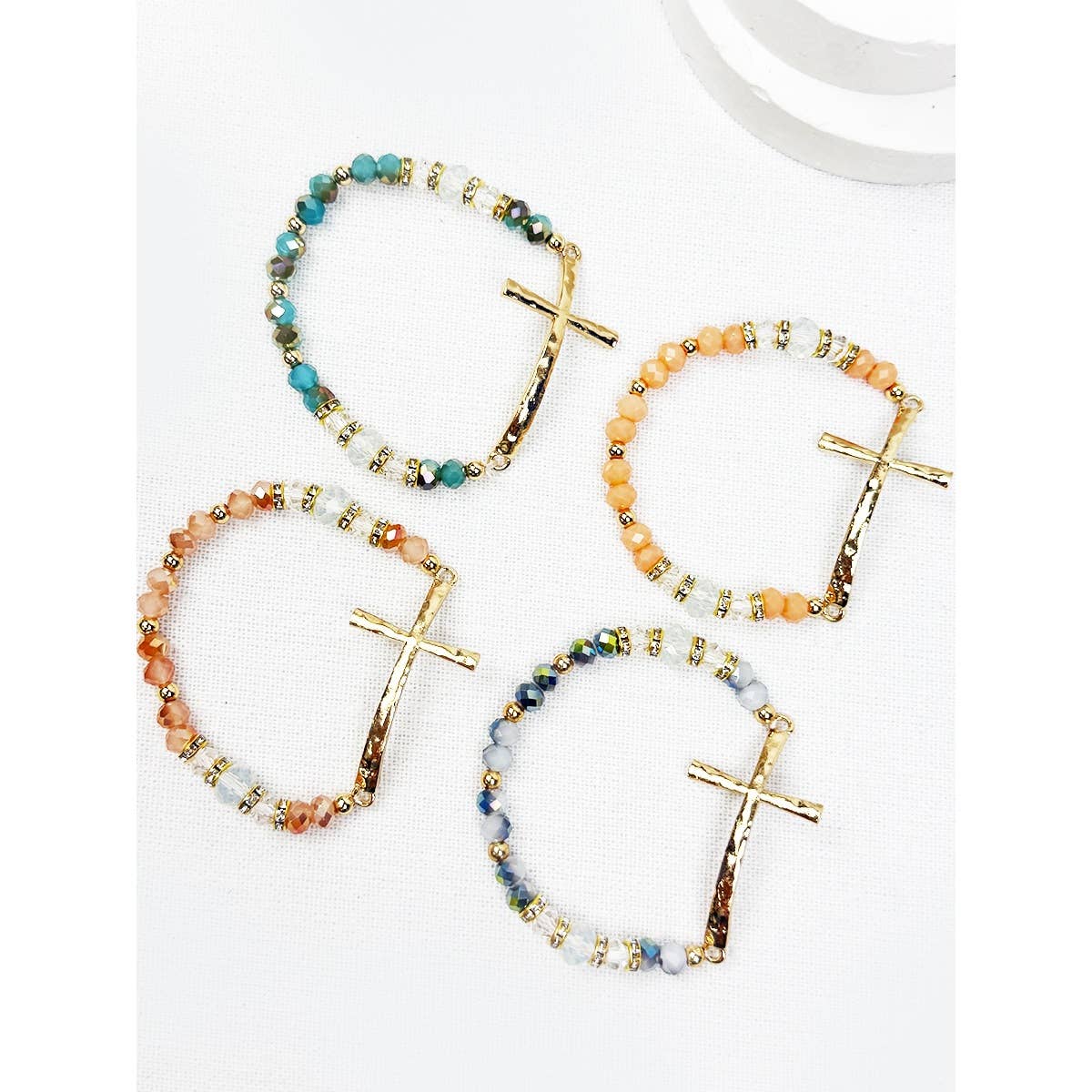 Hammered Cross Bead Stretch Bracelet: MIX COLOR