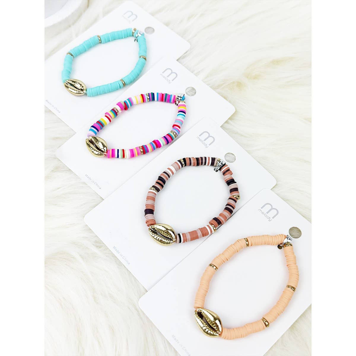 Mixed Color Clay Bead Sea Shell Charm Bracelet: MIX COLOR