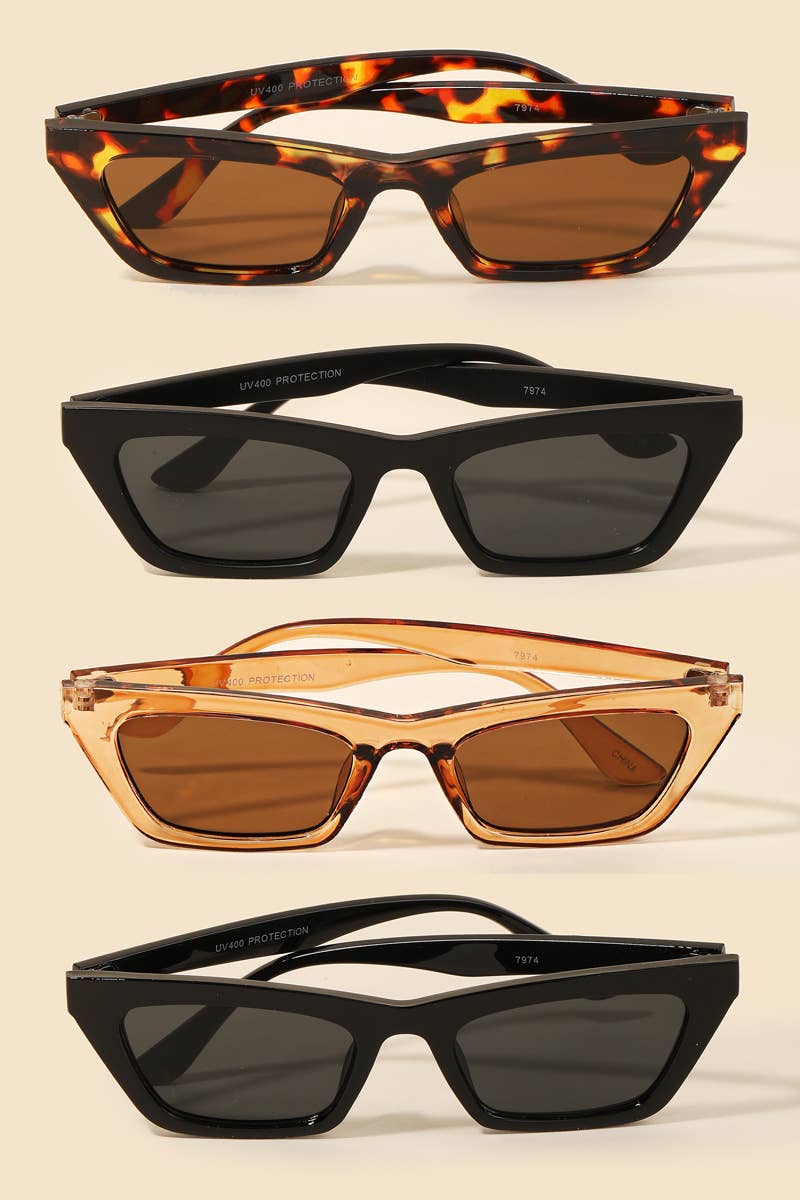 Twelve Piece Tortoise Fashion Sunglasses: ASSORTED