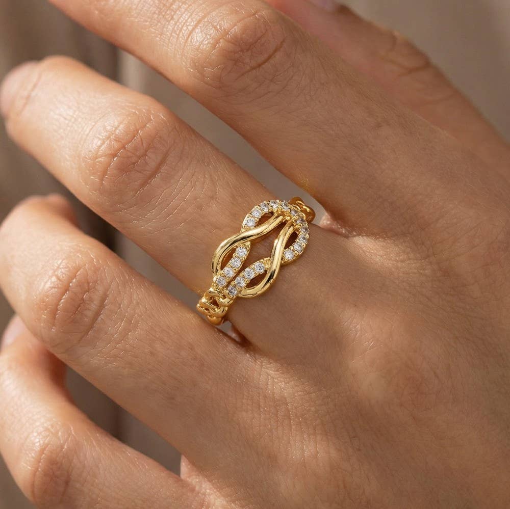 Cz Infinity Loop Chain Ring: G