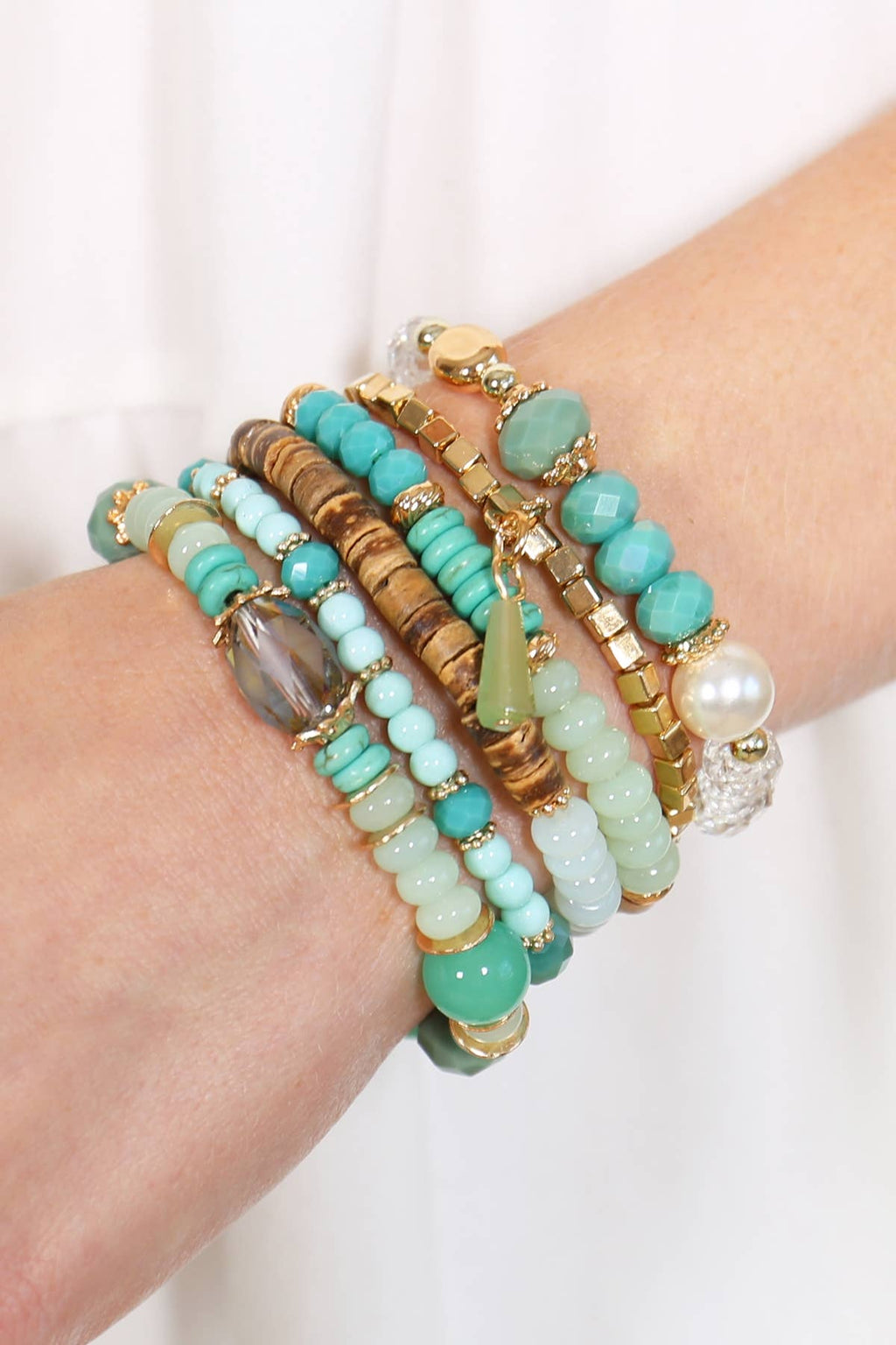 MULTI-STONE BEADS STACKABLE BRACELETS: CORAL