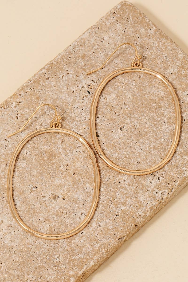 Hammered Metallic Oval Dangle Earrings: S