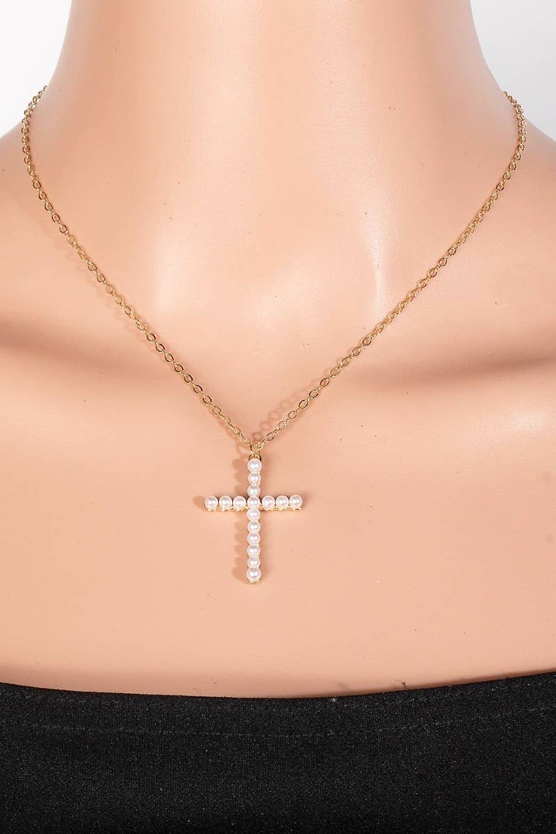 Pearl Cross Pendant Necklace: RHCRM