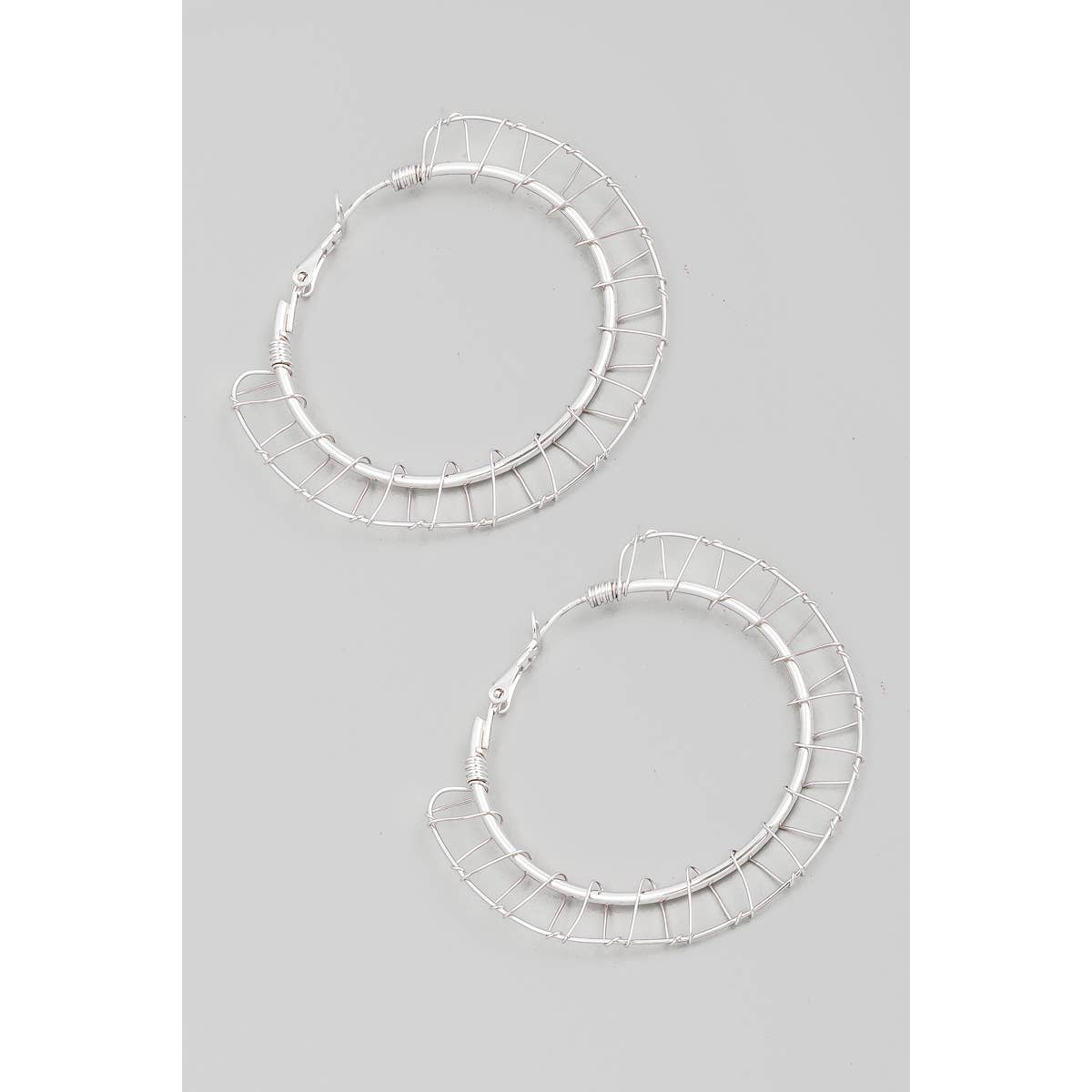 Thin Wire Frame Hoop Earrings: G